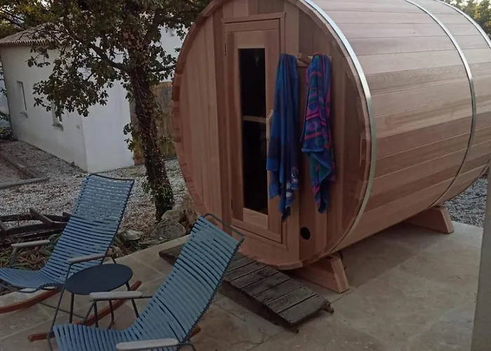 Le Fournil En Provence